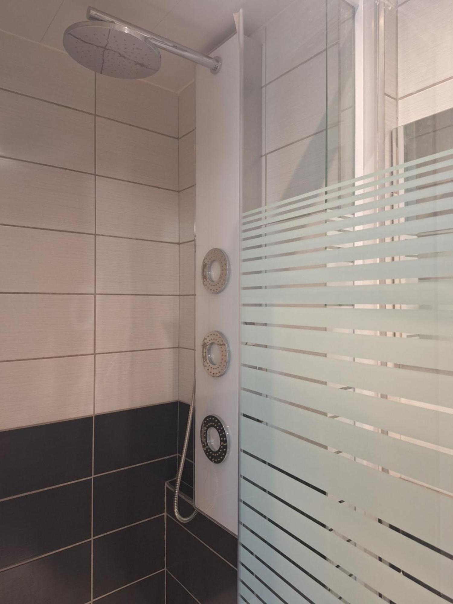 Chez Eric - L'Atypique Apartment Rumilly  Ngoại thất bức ảnh
